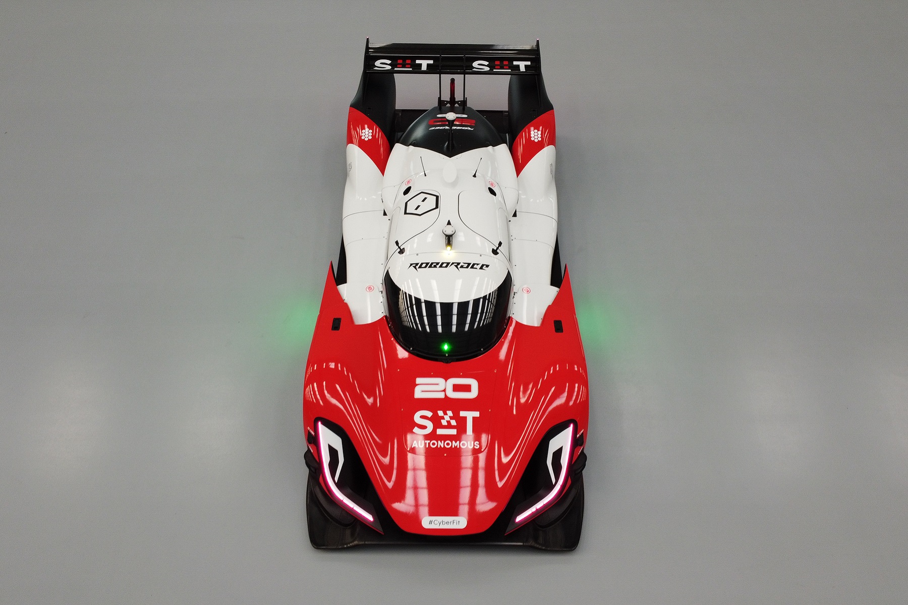 Zum Saisonstart der Roborace-Beta-Season: Neues Team Acronis SIT Autonomous vorgestellt